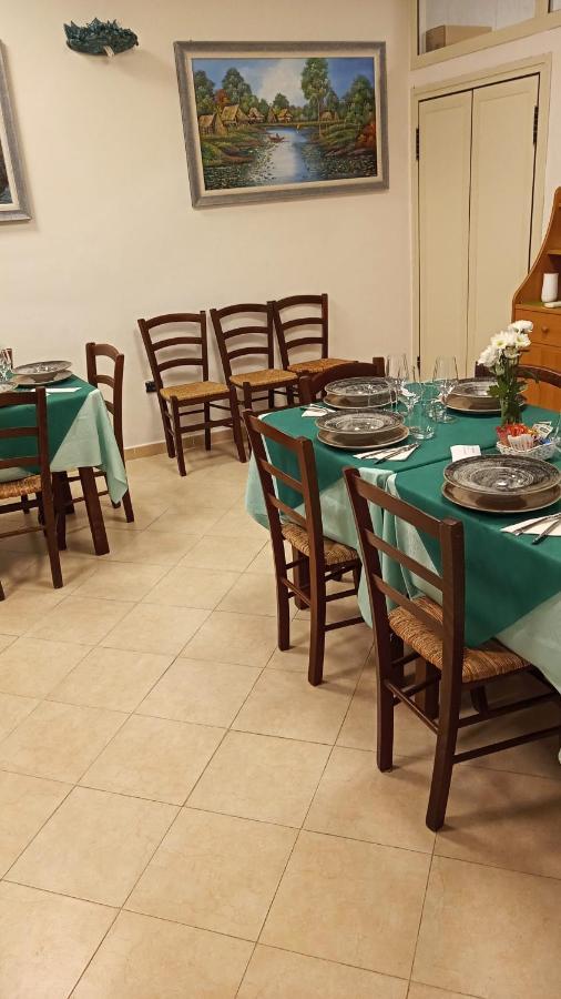 Scano Comfort Inn Santa Teresa Gallura Zewnętrze zdjęcie