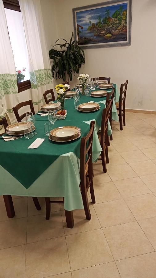 Scano Comfort Inn Santa Teresa Gallura Zewnętrze zdjęcie