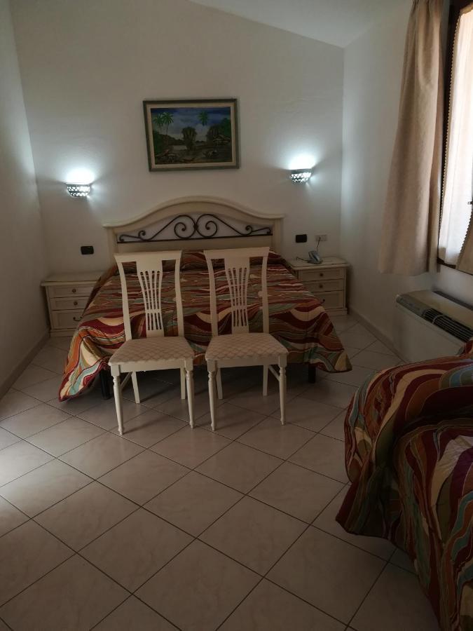 Scano Comfort Inn Santa Teresa Gallura Zewnętrze zdjęcie